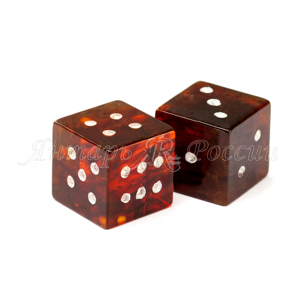 Кости игральные из янтаря Кости игральные из янтаря
